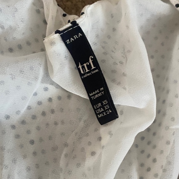 Zara dresses - Picture 3 of 3